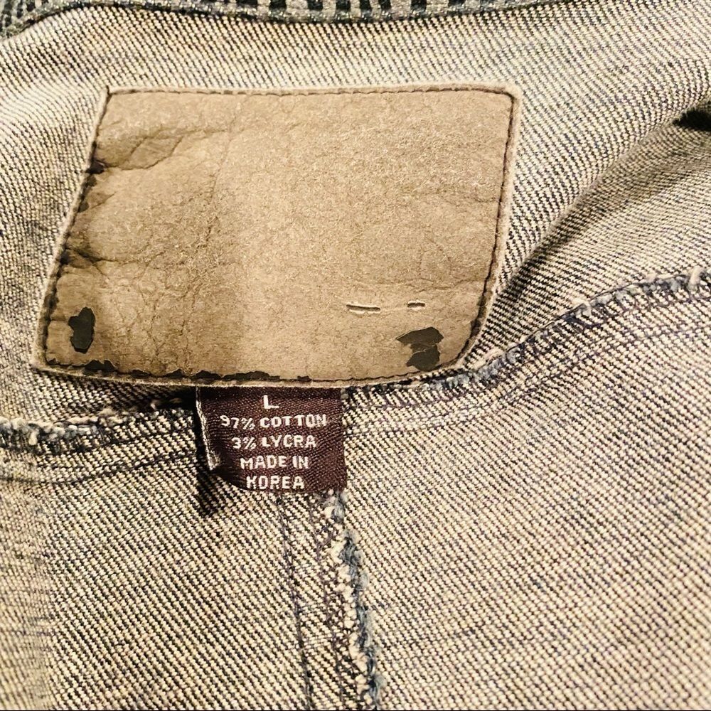 GUESS  Jean Jacket - Picture 7 of 11